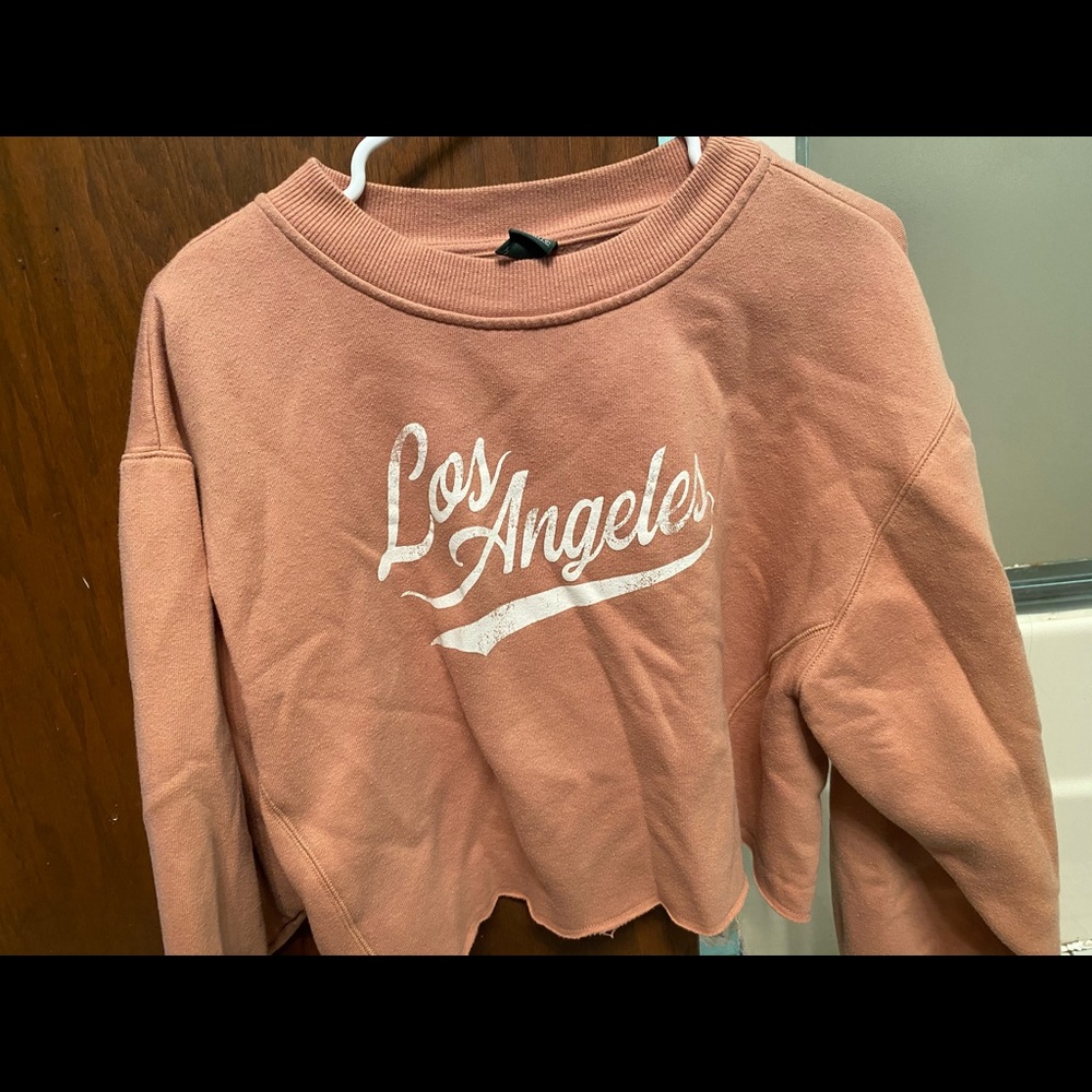 Los Angeles crew neck crop top sweater